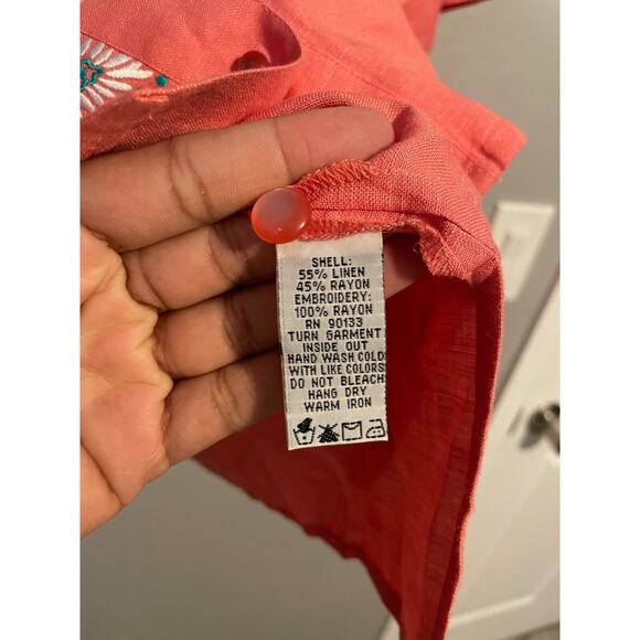 Bob Mackie Wearable Art Womens Top Size 1X Coral Linen Blend Embroidered Artsy - Picture 3 of 7